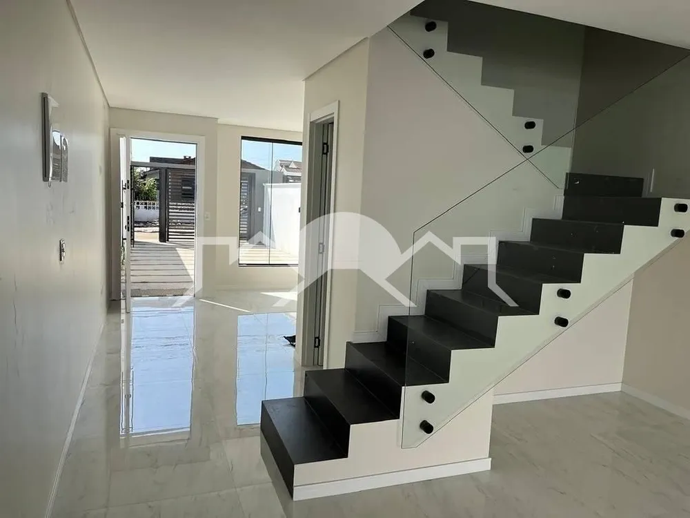 Casa, 3 quartos, 104 m² - Foto 1