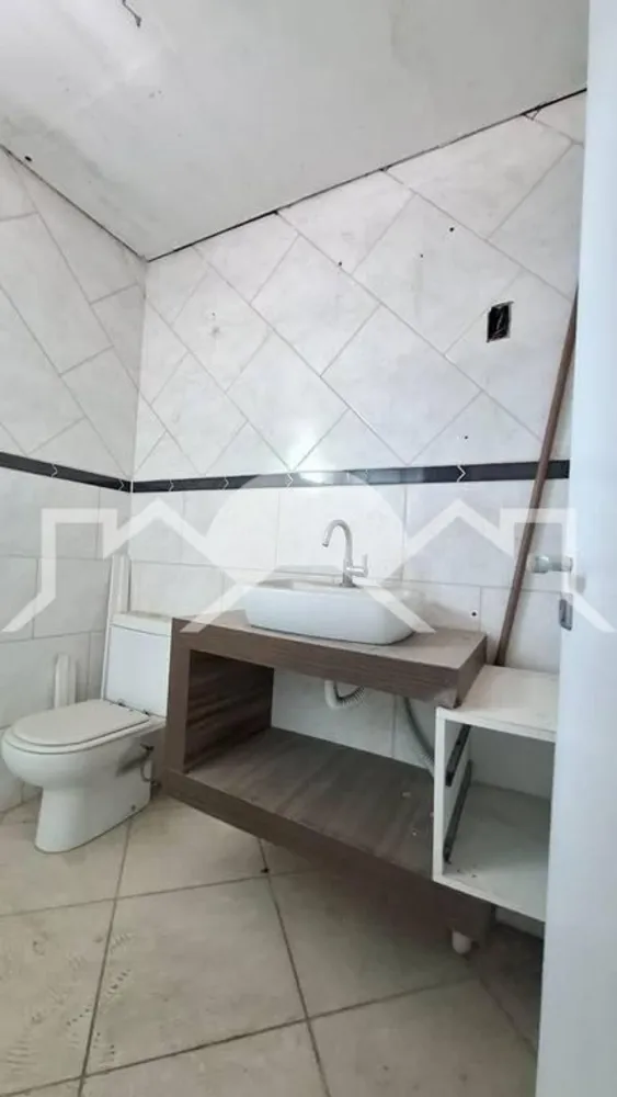 Casa, 3 quartos, 202 m² - Foto 4