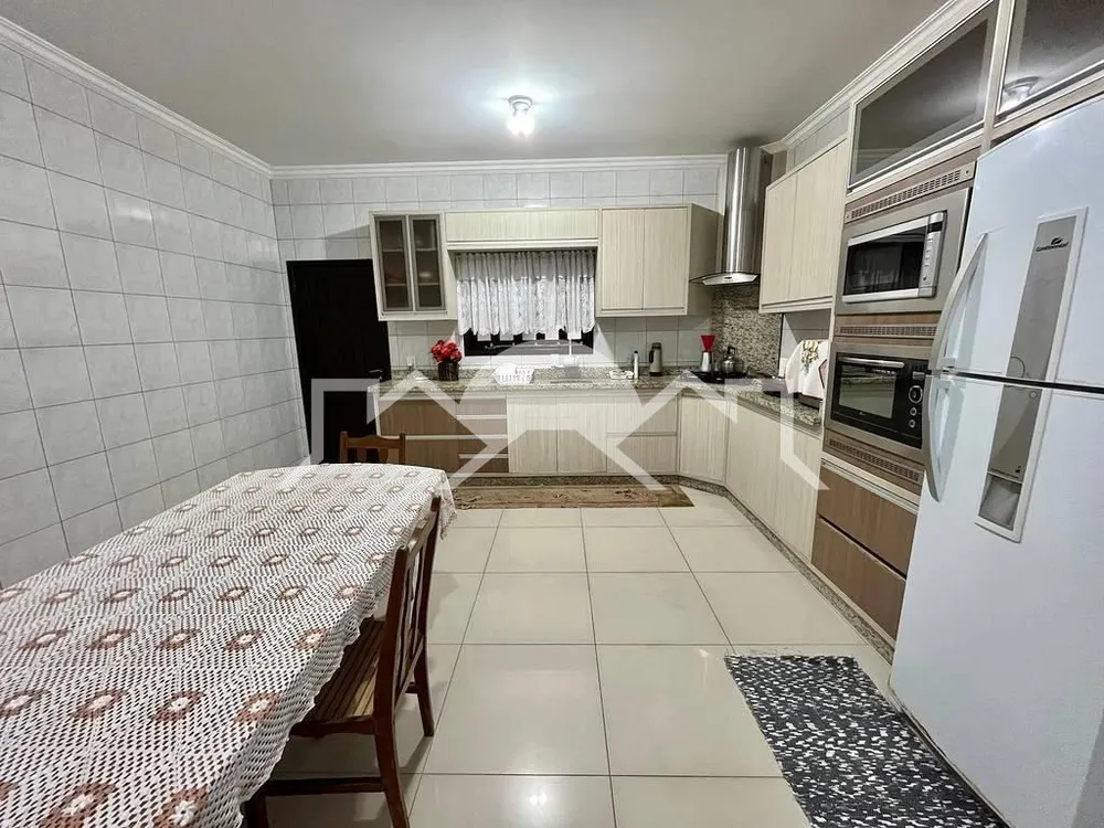 Casa, 2 quartos, 168 m² - Foto 2