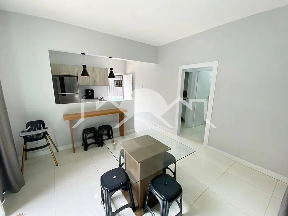Casa, 4 quartos, 265 m² - Foto 2