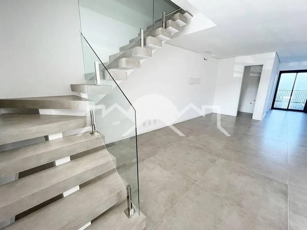 Casa, 3 quartos, 133 m² - Foto 1