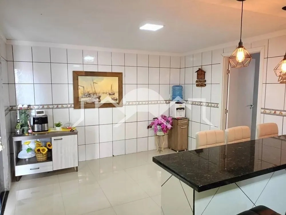 Casa, 3 quartos, 145 m² - Foto 2