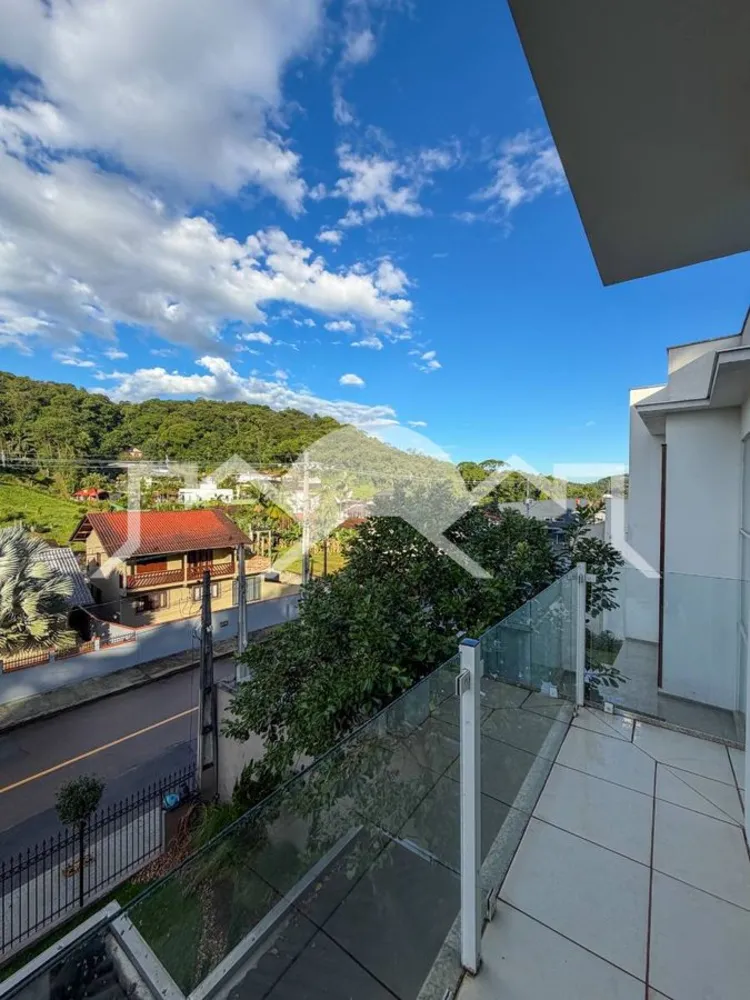 Casa, 5 quartos, 240 m² - Foto 4