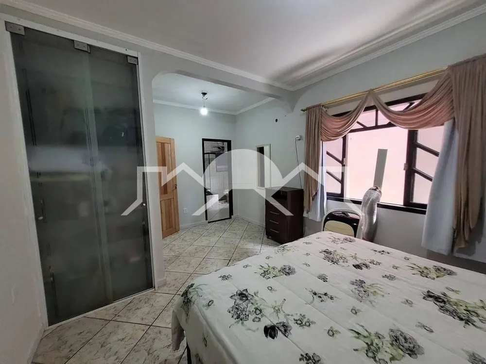 Casa, 3 quartos, 170 m² - Foto 2