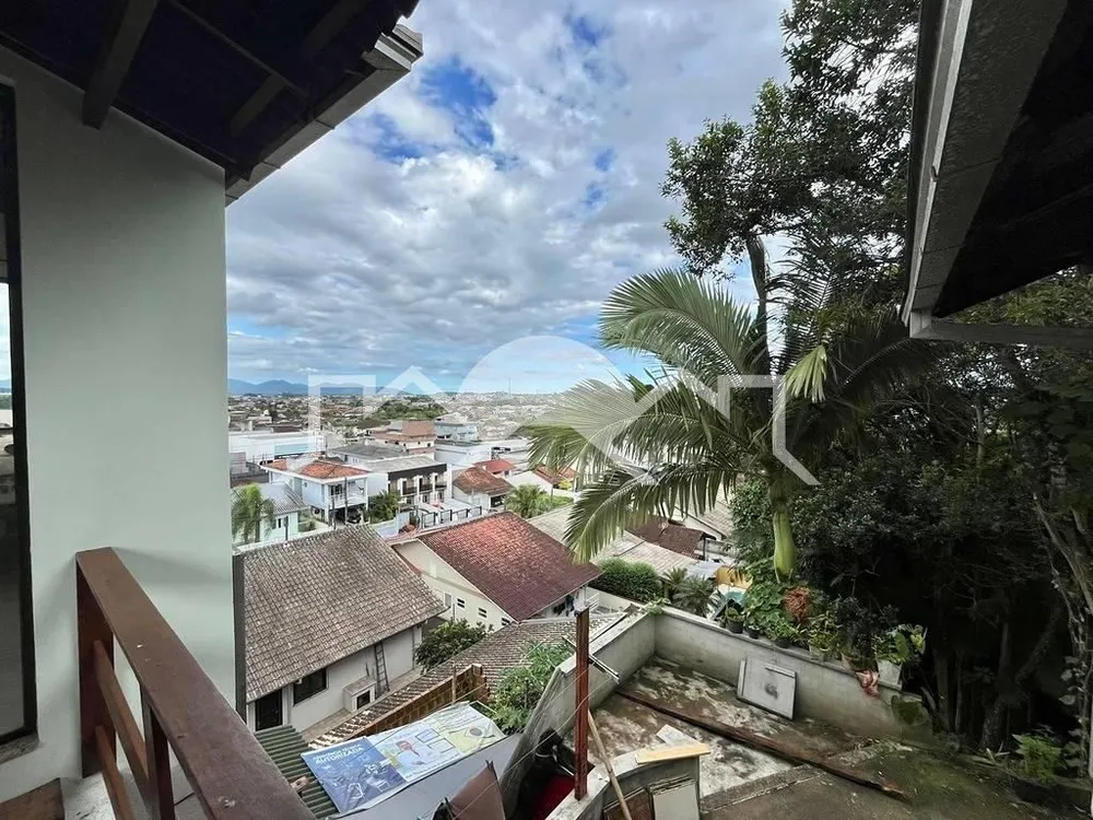 Casa, 9 quartos, 270 m² - Foto 4