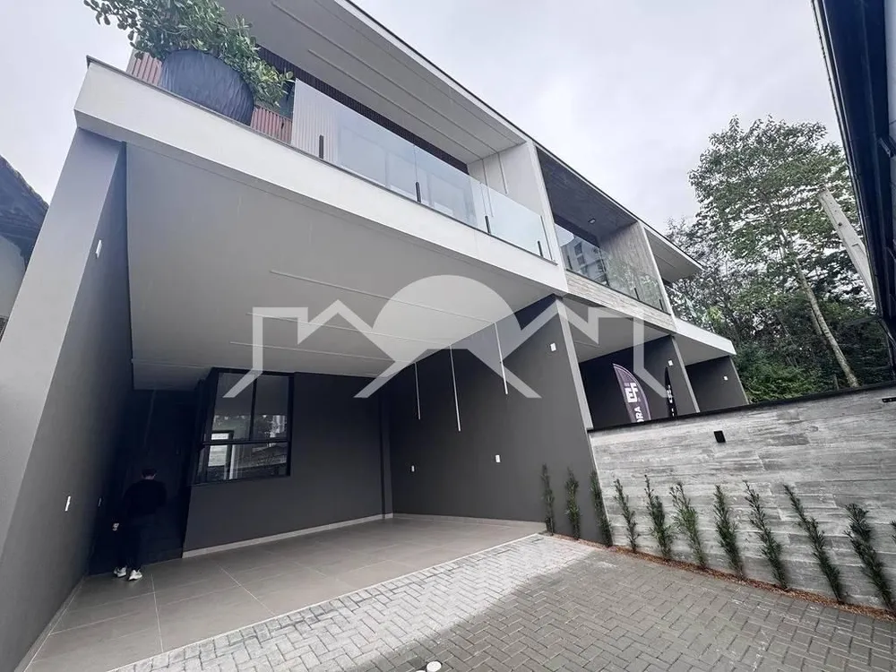 Casa, 3 quartos, 162 m² - Foto 1