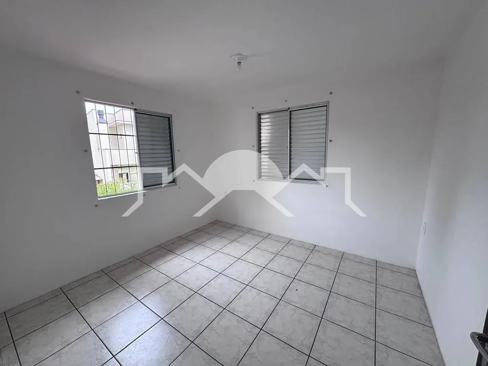 Casa, 6 quartos, 72 m² - Foto 2