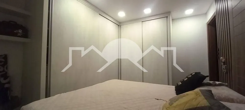 Casa, 4 quartos, 185 m² - Foto 1
