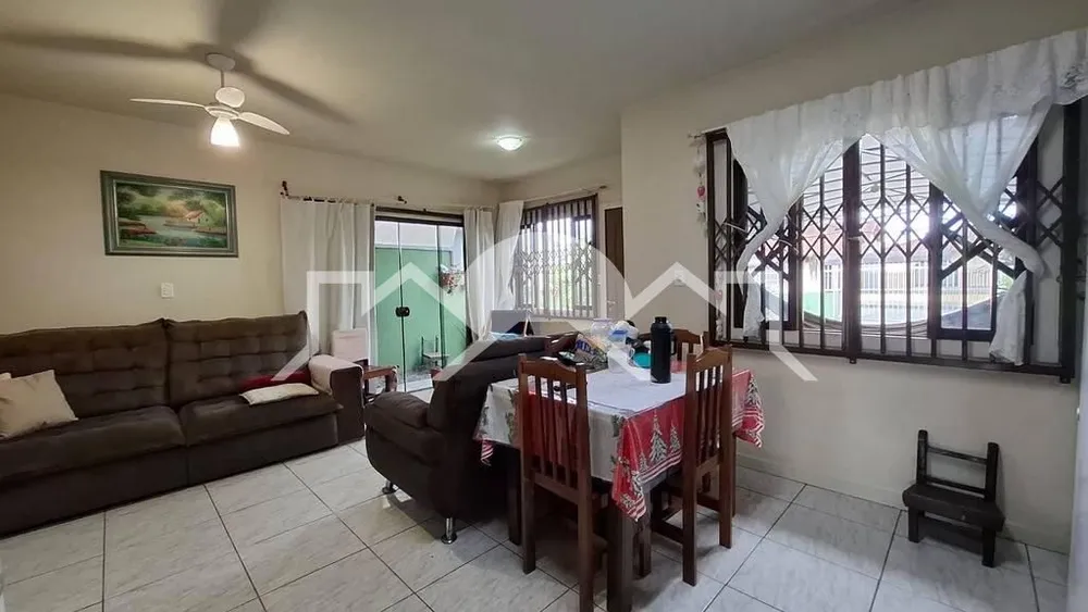 Casa, 3 quartos, 70 m² - Foto 2