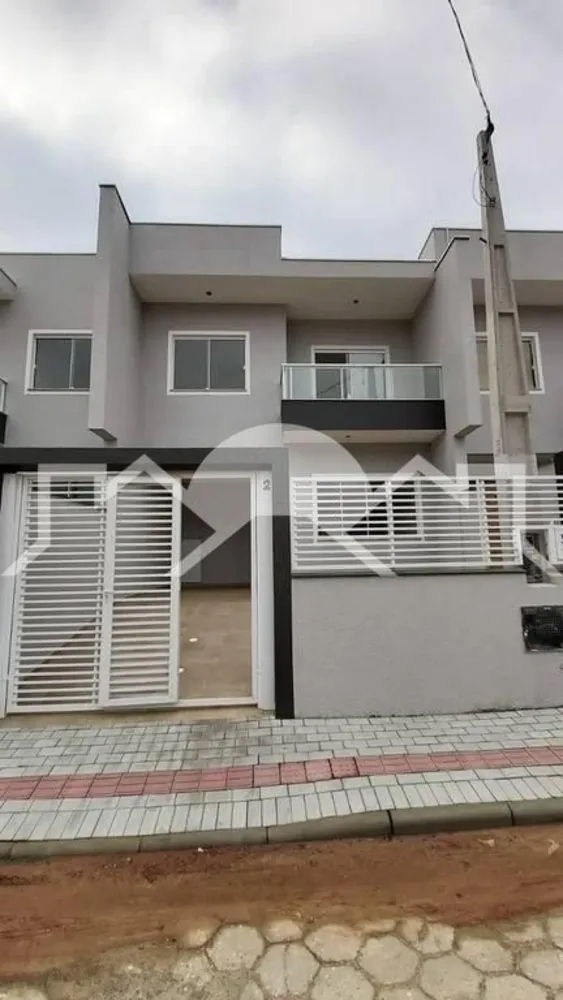 Casa, 3 quartos, 92 m² - Foto 1