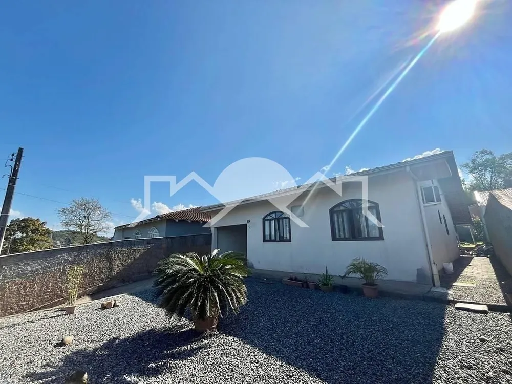 Casa, 4 quartos, 140 m² - Foto 1