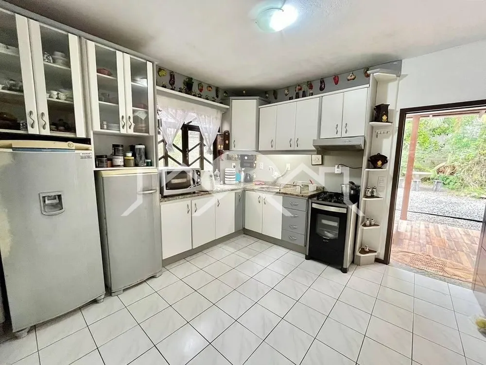 Casa, 3 quartos, 260 m² - Foto 2