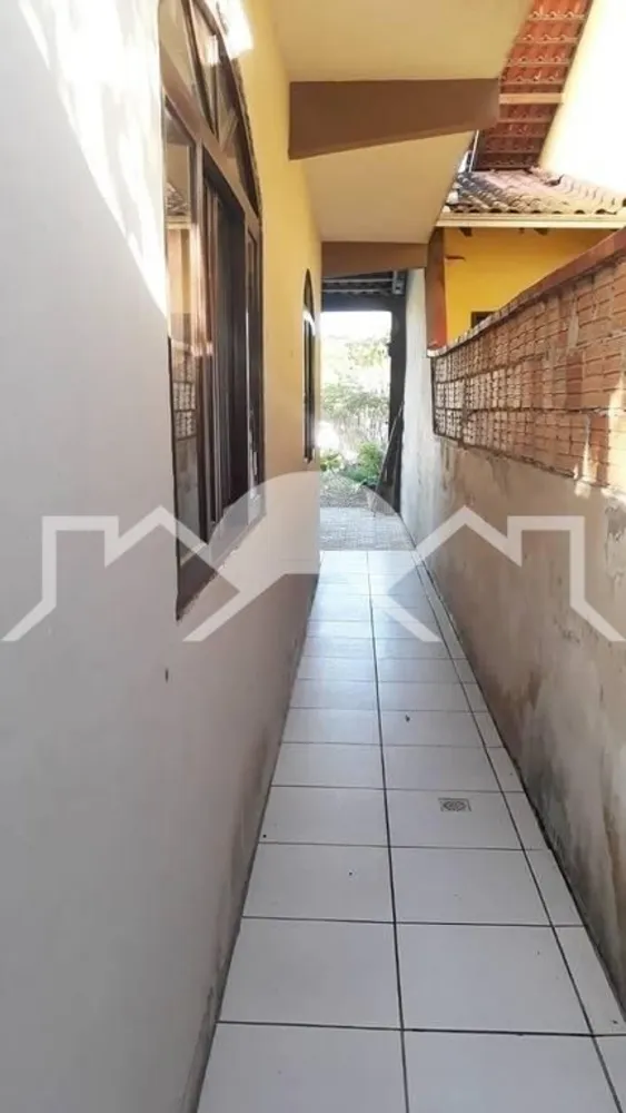 Casa, 5 quartos, 140 m² - Foto 3