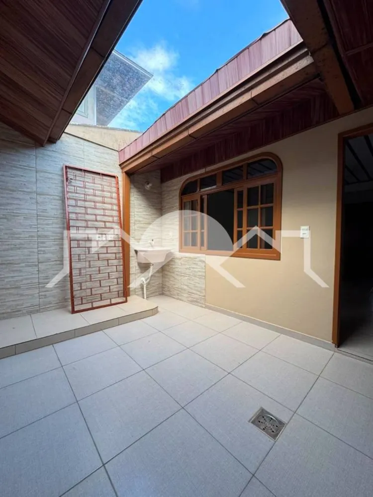 Casa, 3 quartos, 168 m² - Foto 3