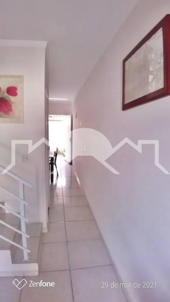 Casa, 2 quartos, 66 m² - Foto 1