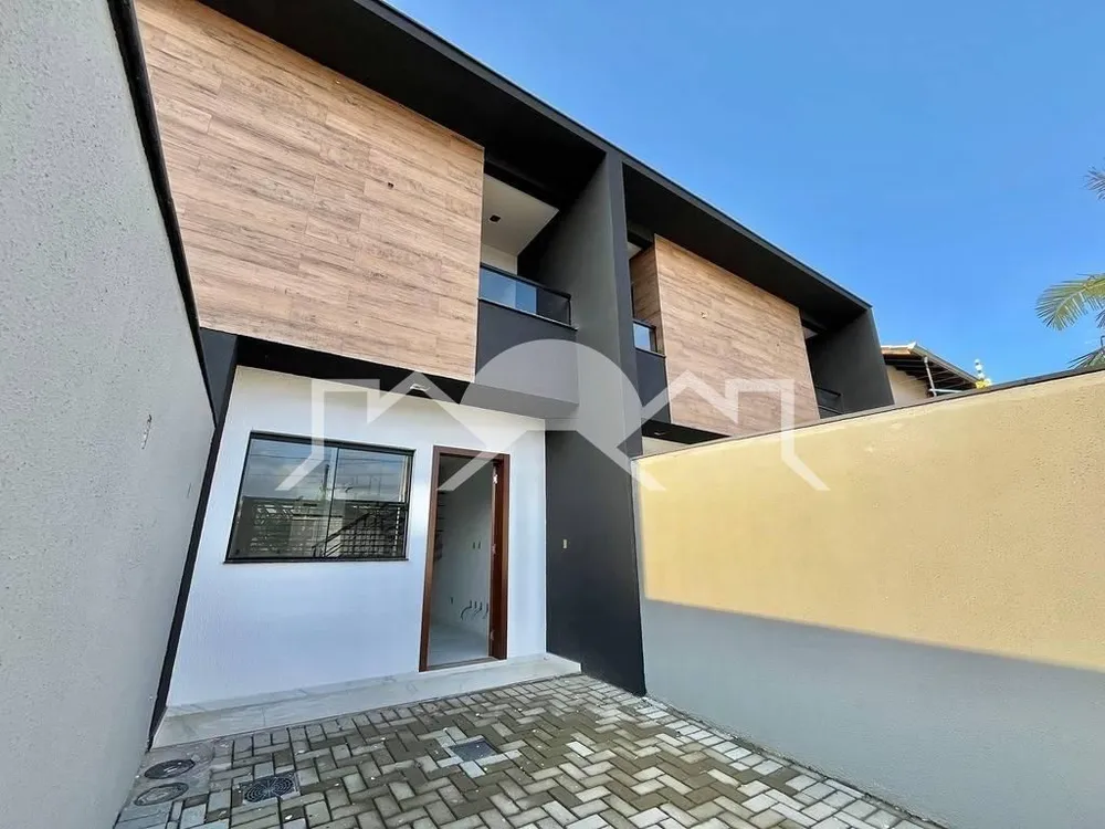 Casa, 2 quartos, 62 m² - Foto 1
