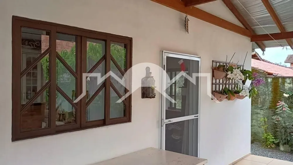 Casa, 3 quartos, 168 m² - Foto 1