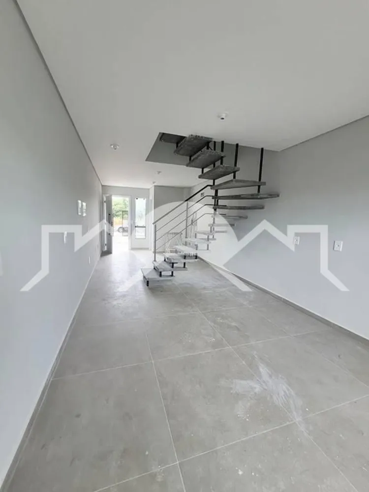 Casa, 2 quartos, 80 m² - Foto 1