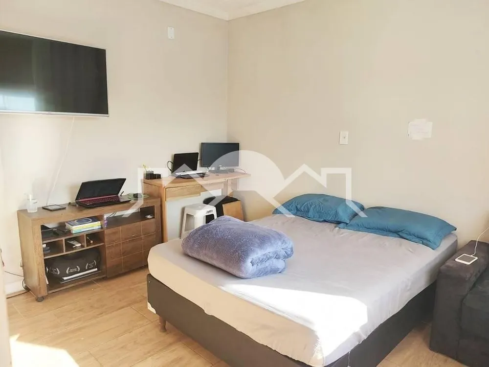 Casa, 3 quartos, 250 m² - Foto 2