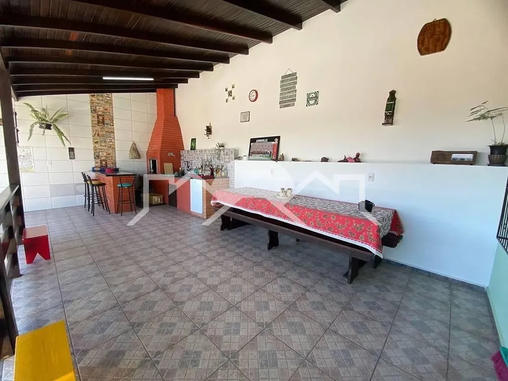 Casa, 4 quartos, 240 m² - Foto 4