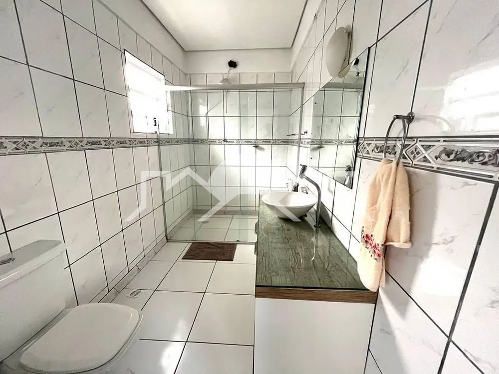 Casa, 3 quartos, 140 m² - Foto 2