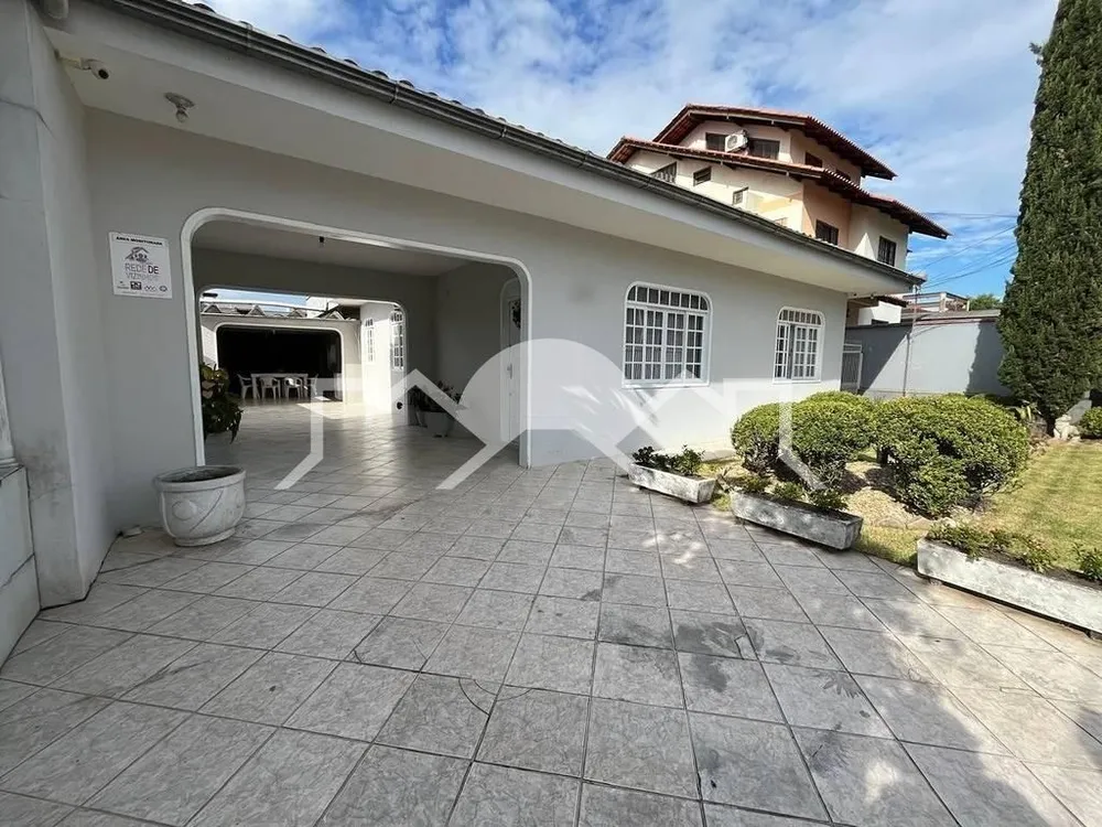 Casa, 3 quartos, 140 m² - Foto 1