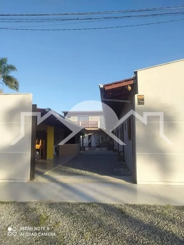 Casa, 7 quartos, 435 m² - Foto 1