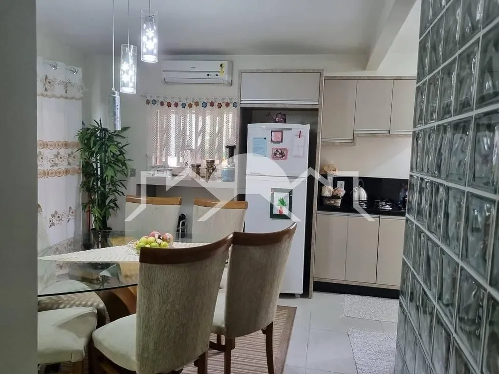 Casa, 3 quartos, 90 m² - Foto 1
