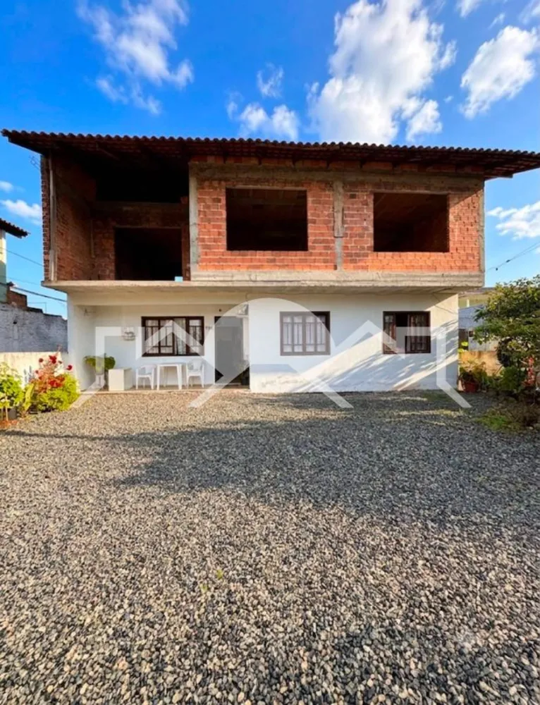Sobrado, 3 quartos, 325 m² - Foto 1