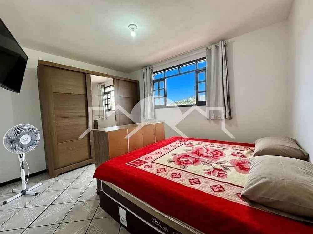 Casa, 4 quartos, 202 m² - Foto 3