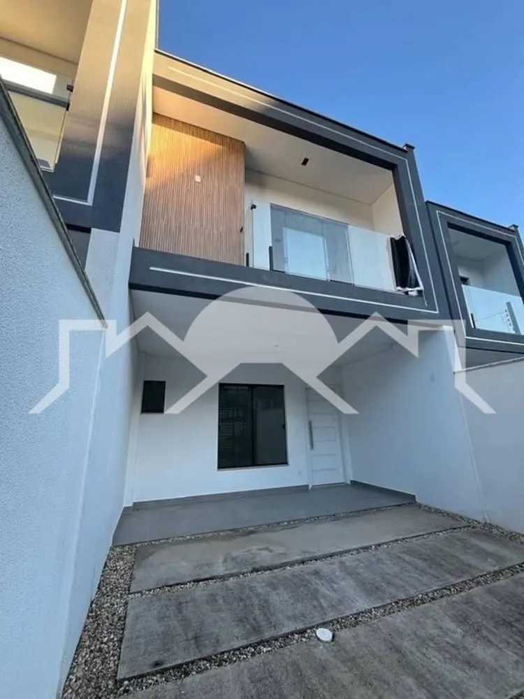Casa, 3 quartos, 110 m² - Foto 1