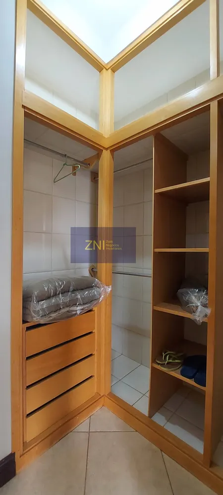 Casa, 4 quartos, 729 m² - Foto 1