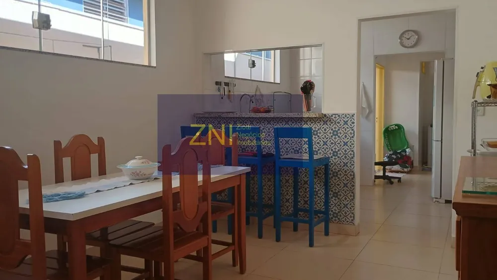 Casa, 3 quartos, 300 m² - Foto 8