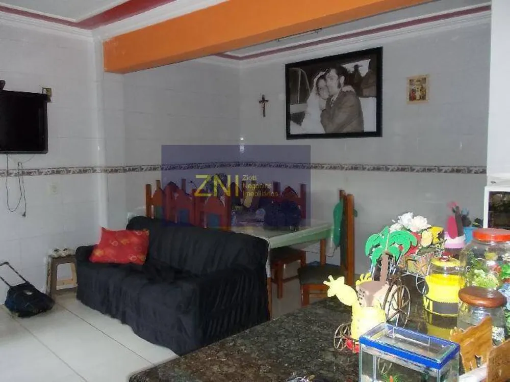 Casa, 3 quartos, 200 m² - Foto 6