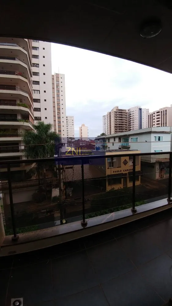 Apartamento, 3 quartos, 188 m² - Foto 2