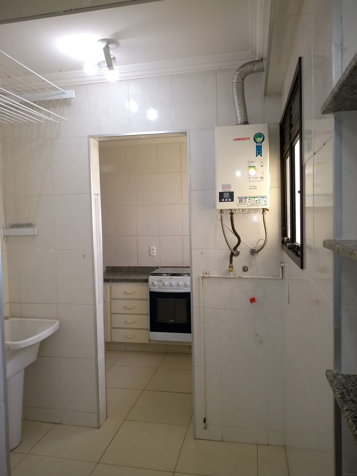 Apartamento à venda com 3 quartos, 95m² - Foto 25