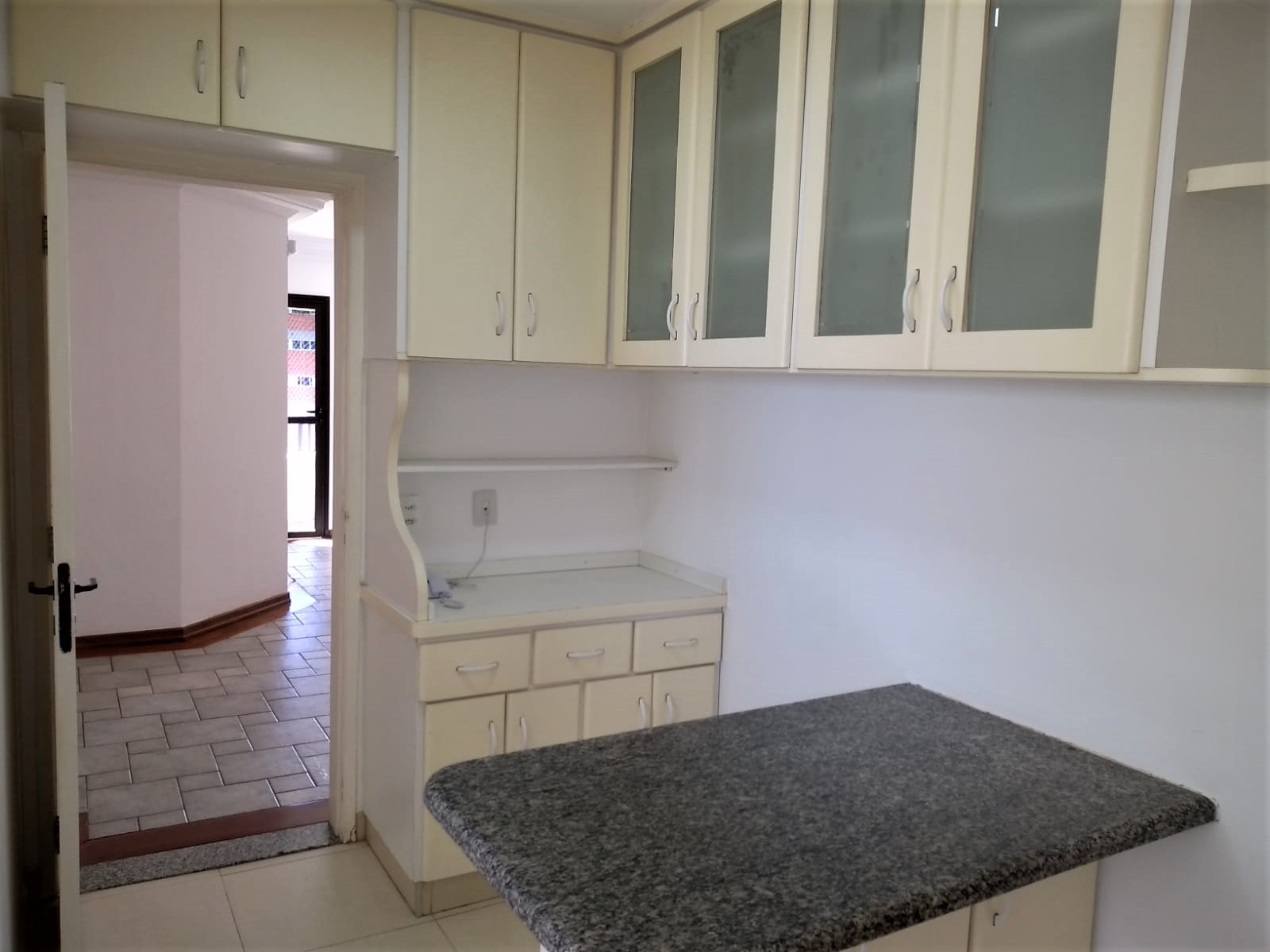 Apartamento à venda com 3 quartos, 95m² - Foto 22