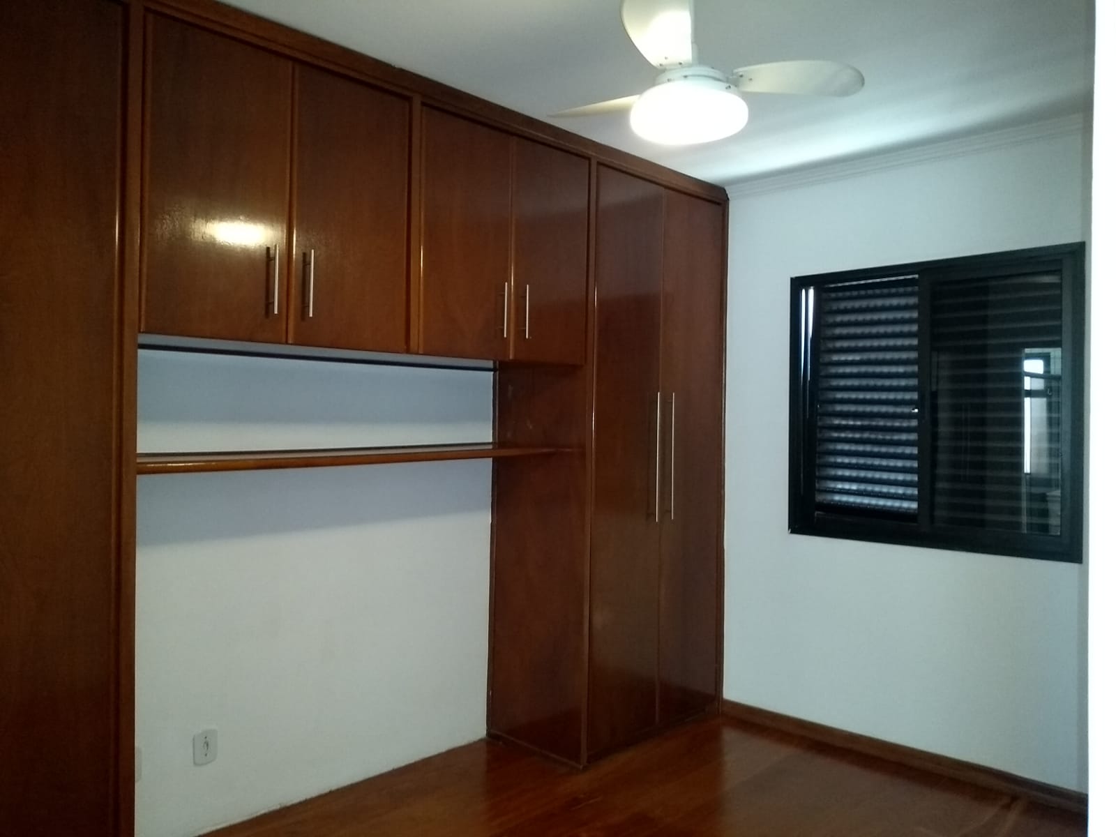 Apartamento à venda com 3 quartos, 95m² - Foto 16