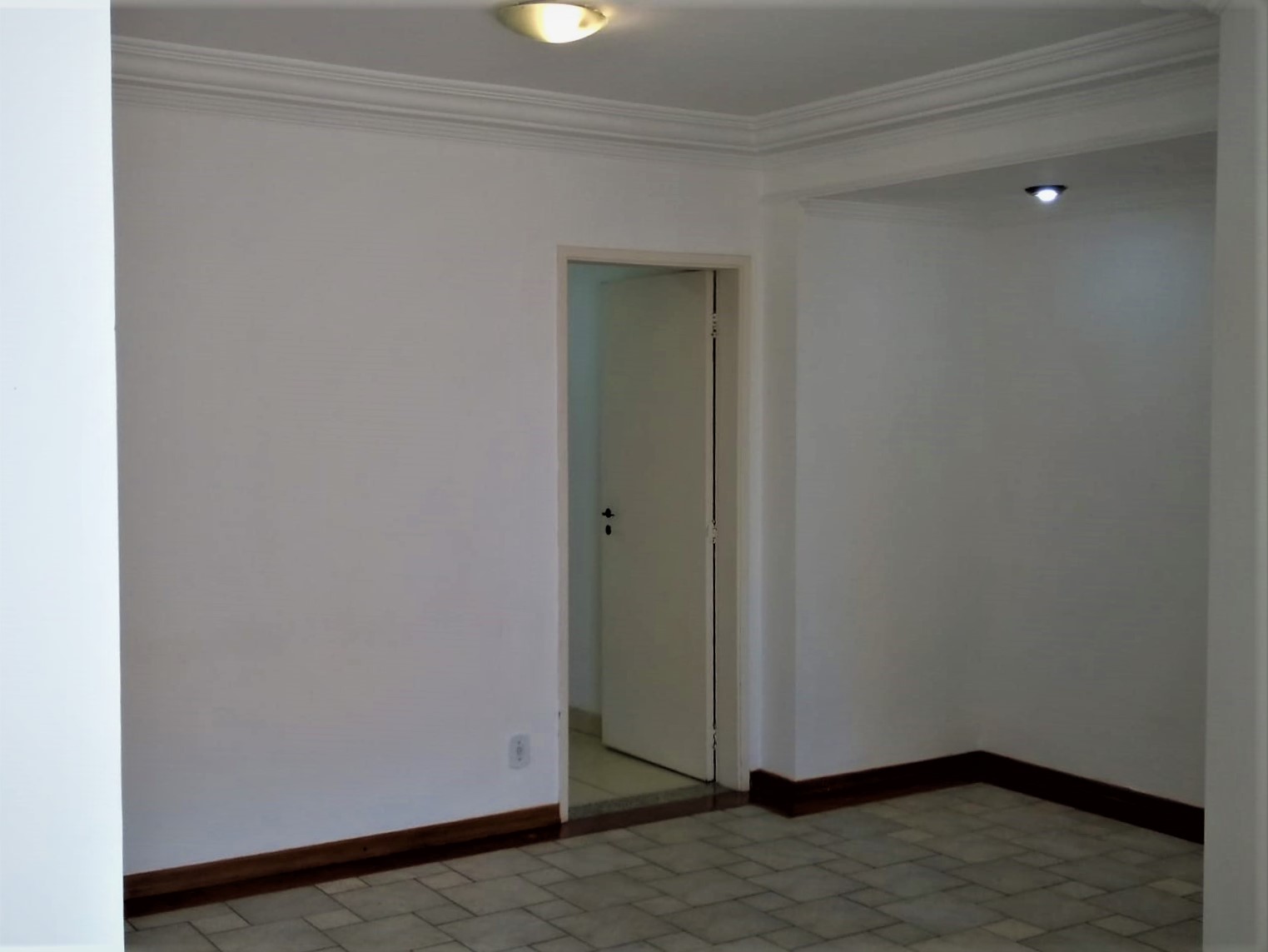 Apartamento à venda com 3 quartos, 95m² - Foto 5