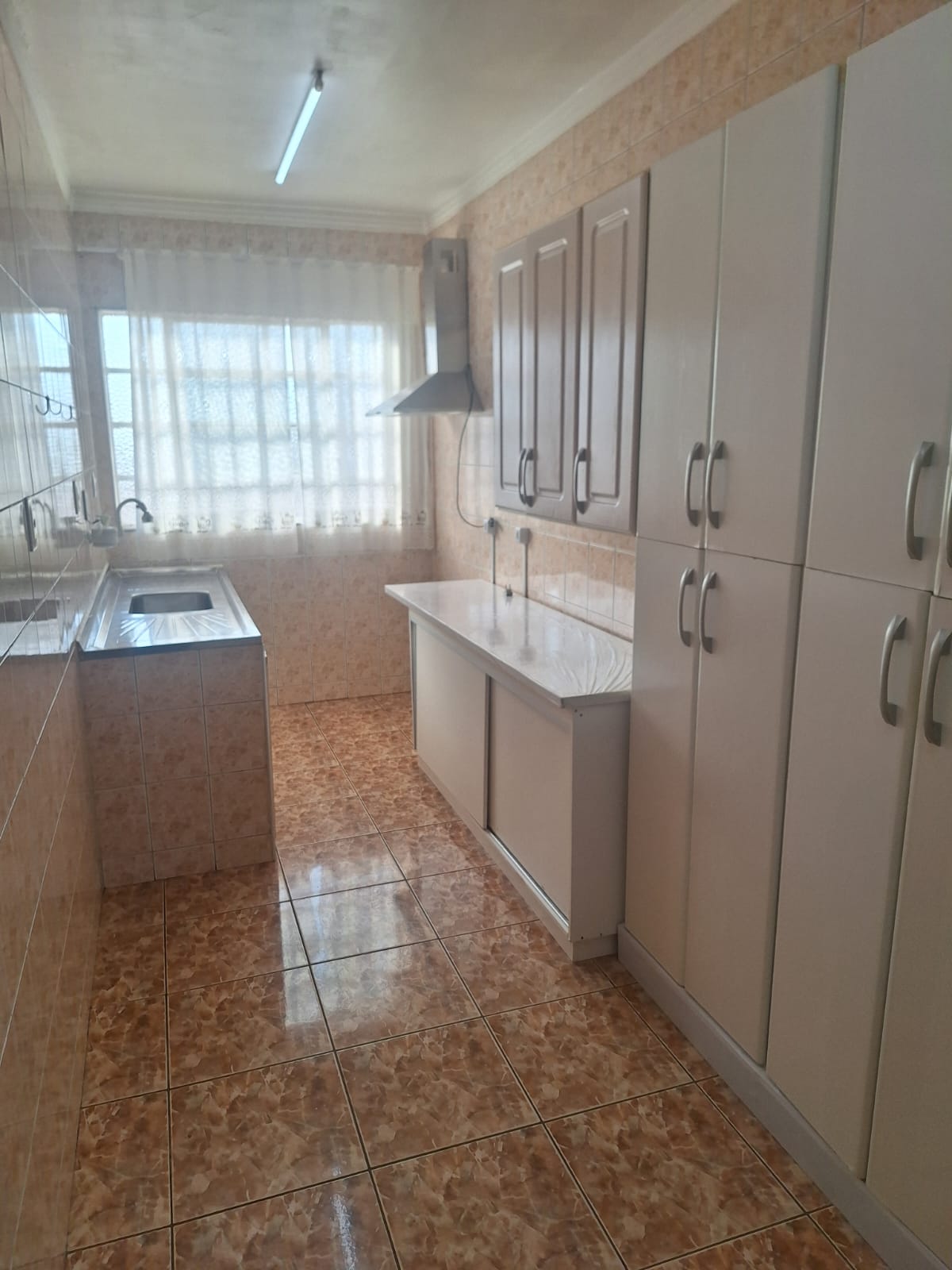 Casa à venda com 2 quartos, 90m² - Foto 12