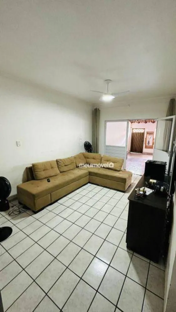 Casa, 3 quartos, 222 m² - Foto 4