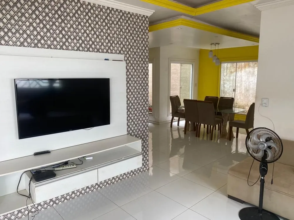 Casa, 3 quartos, 106 m² - Foto 1