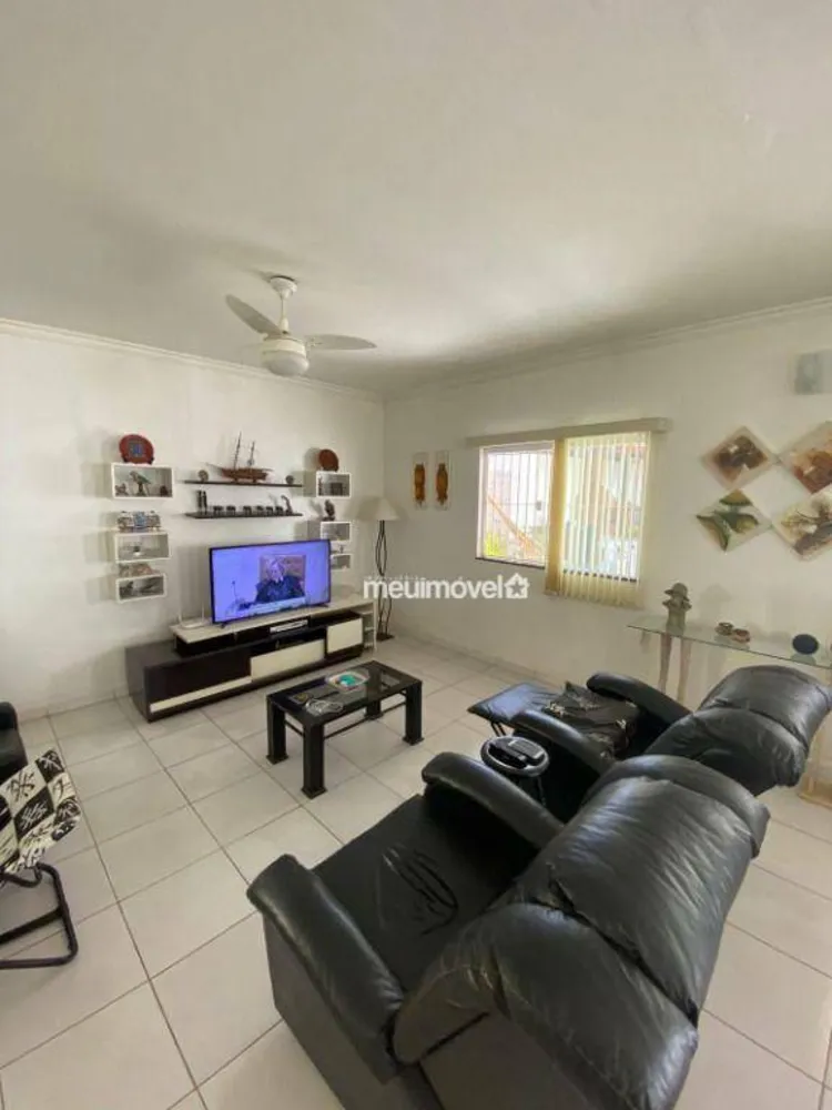 Casa, 3 quartos, 192 m² - Foto 1