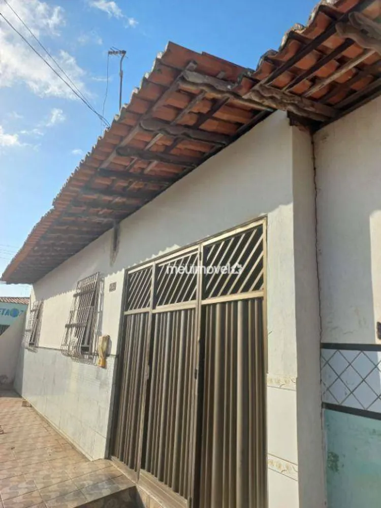 Casa, 2 quartos, 80 m² - Foto 1