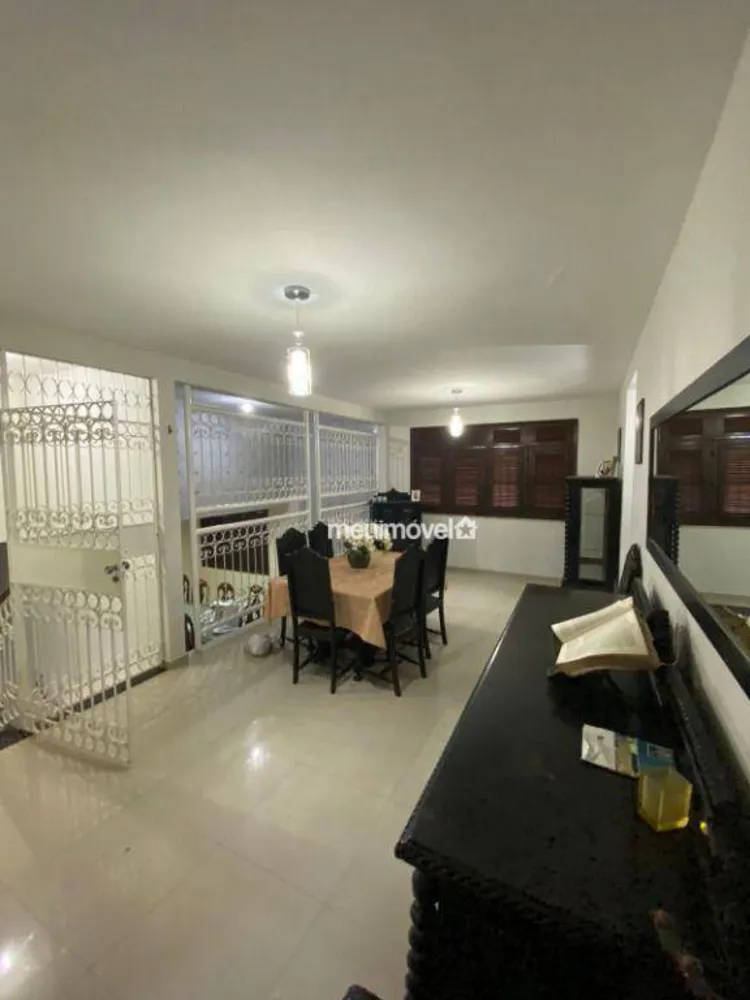 Casa, 4 quartos, 720 m² - Foto 1