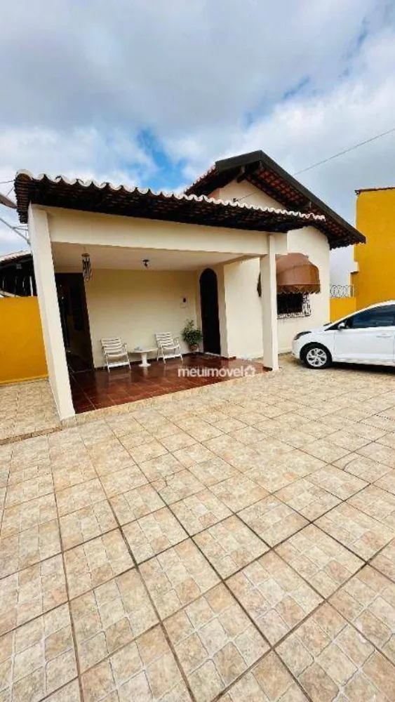 Casa, 5 quartos, 200 m² - Foto 2
