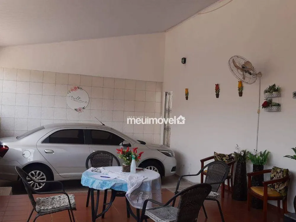 Casa, 3 quartos, 250 m² - Foto 2