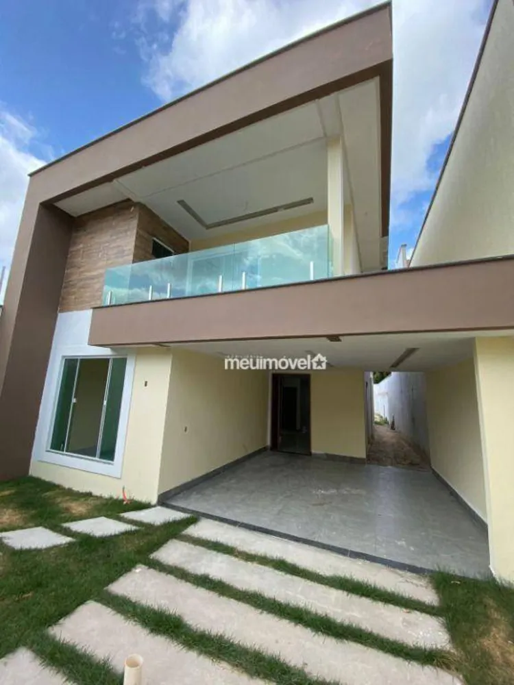 Casa, 4 quartos, 236 m² - Foto 1