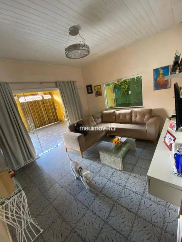 Casa, 4 quartos, 180 m² - Foto 2