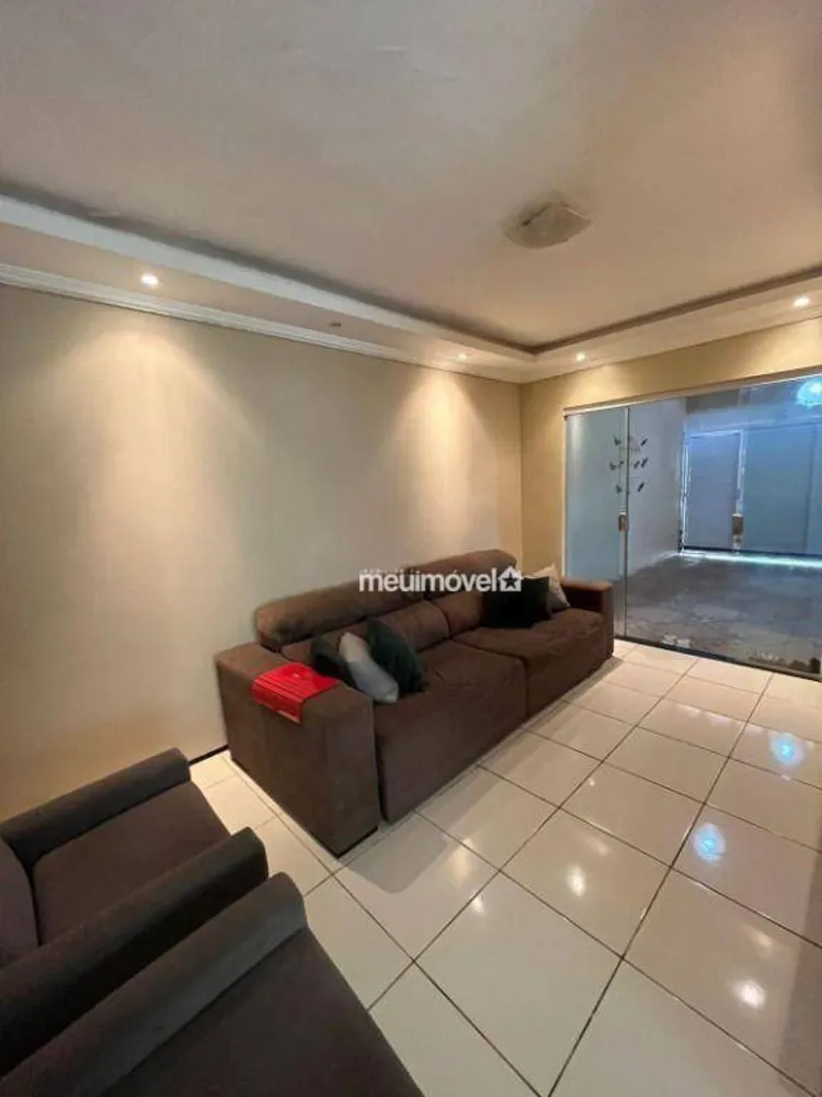 Casa, 3 quartos, 63 m² - Foto 2
